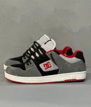 Tênis dc shoes manteca 4 black/grey/red