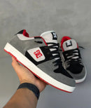 Tênis dc shoes manteca 4 black/grey/red