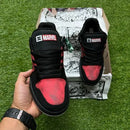 Tênis dc shoes x deadpool manteca 4 black/red