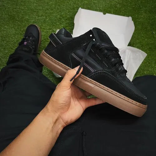 Tênis tesla COIL black gum