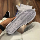 Tênis tesla Coil black refletivo