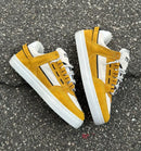 Tênis tesla coil solar