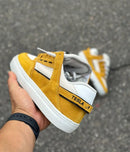 Tênis tesla coil solar